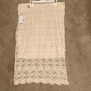 🆕 Maurice’s NWT SIZE L Ivory Pencil Skirt with unlined bottom